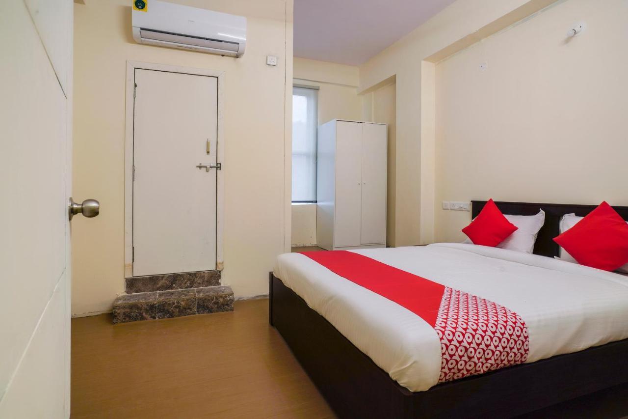 Hotel O Alpine Glow Zenith Hyderabad Eksteriør billede
