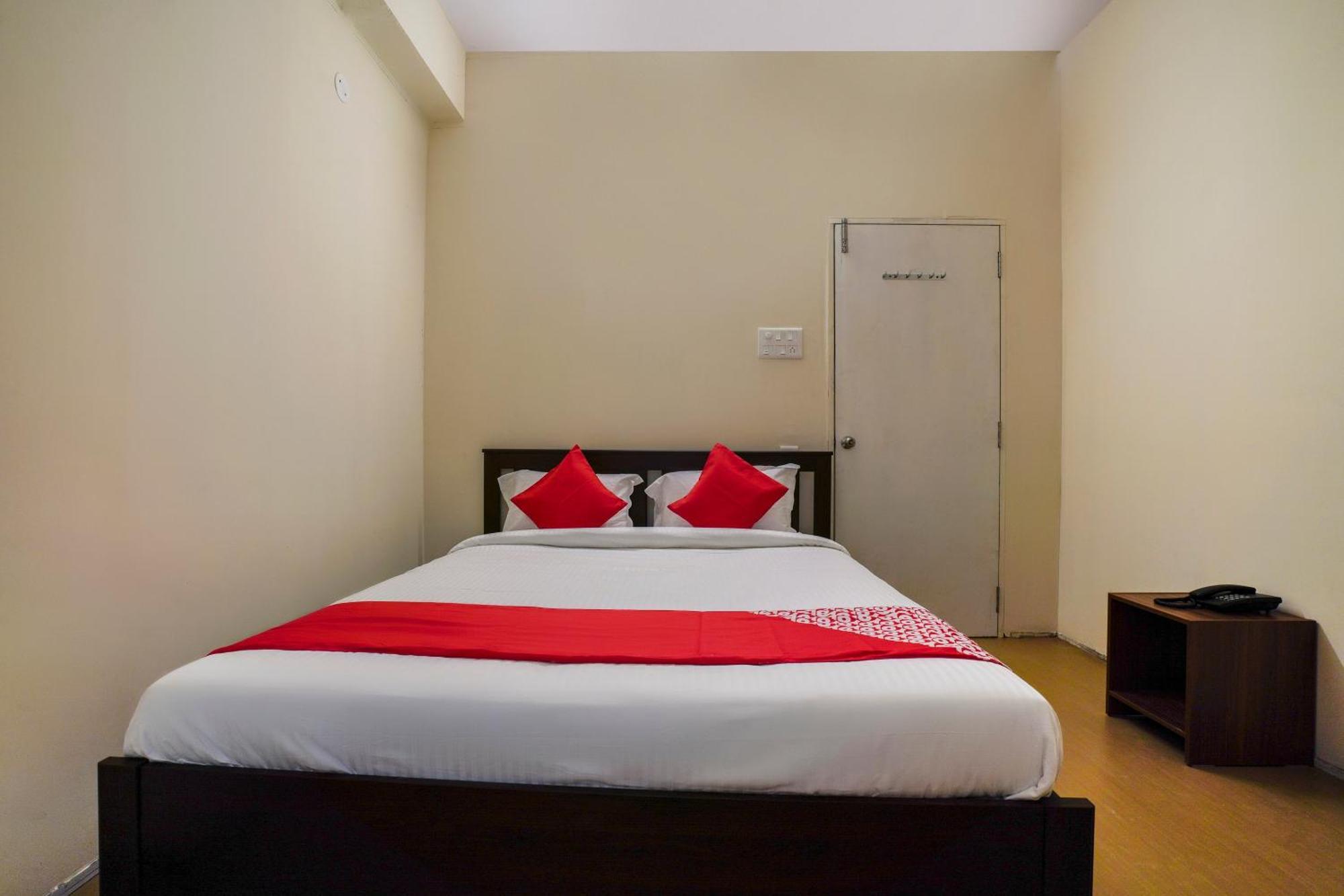 Hotel O Alpine Glow Zenith Hyderabad Eksteriør billede